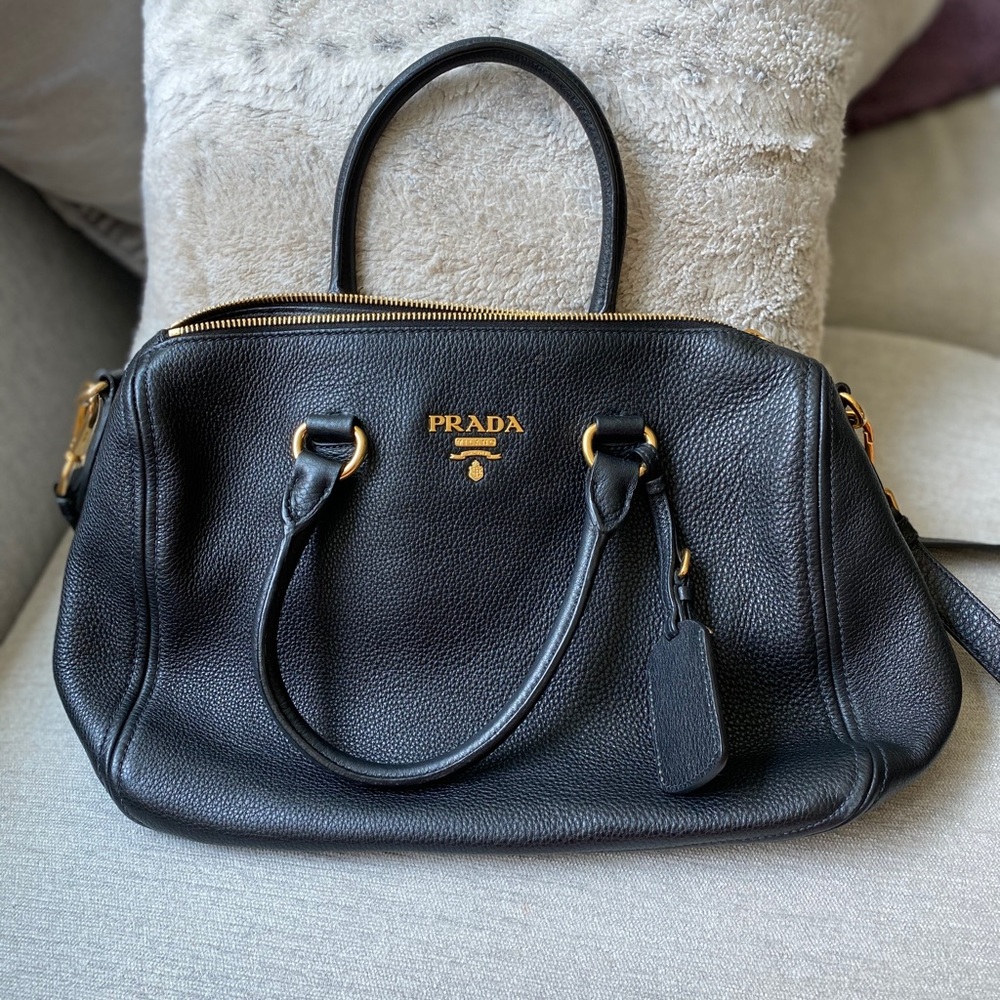 Authentic Prada Vittelo Bag - Picture 2 of 7